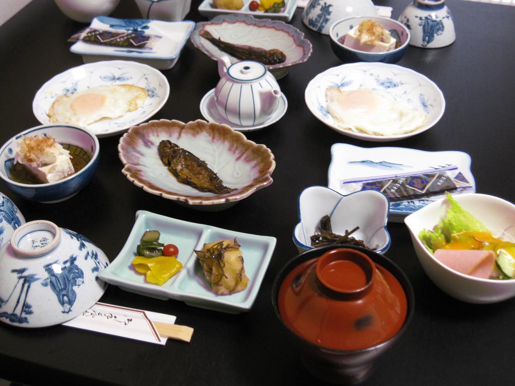 Manshuya Gujo Exterior photo
