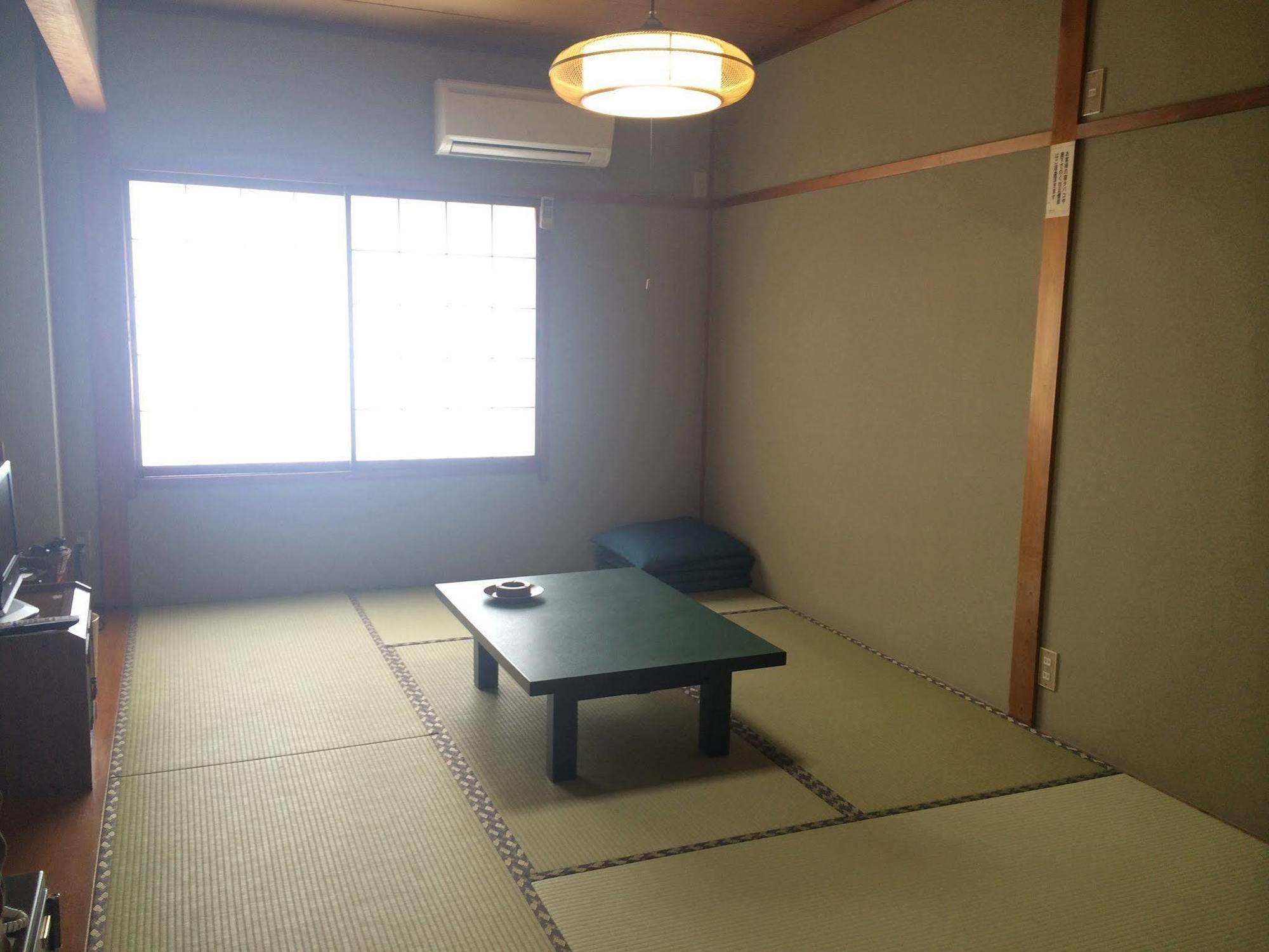 Manshuya Gujo Exterior photo
